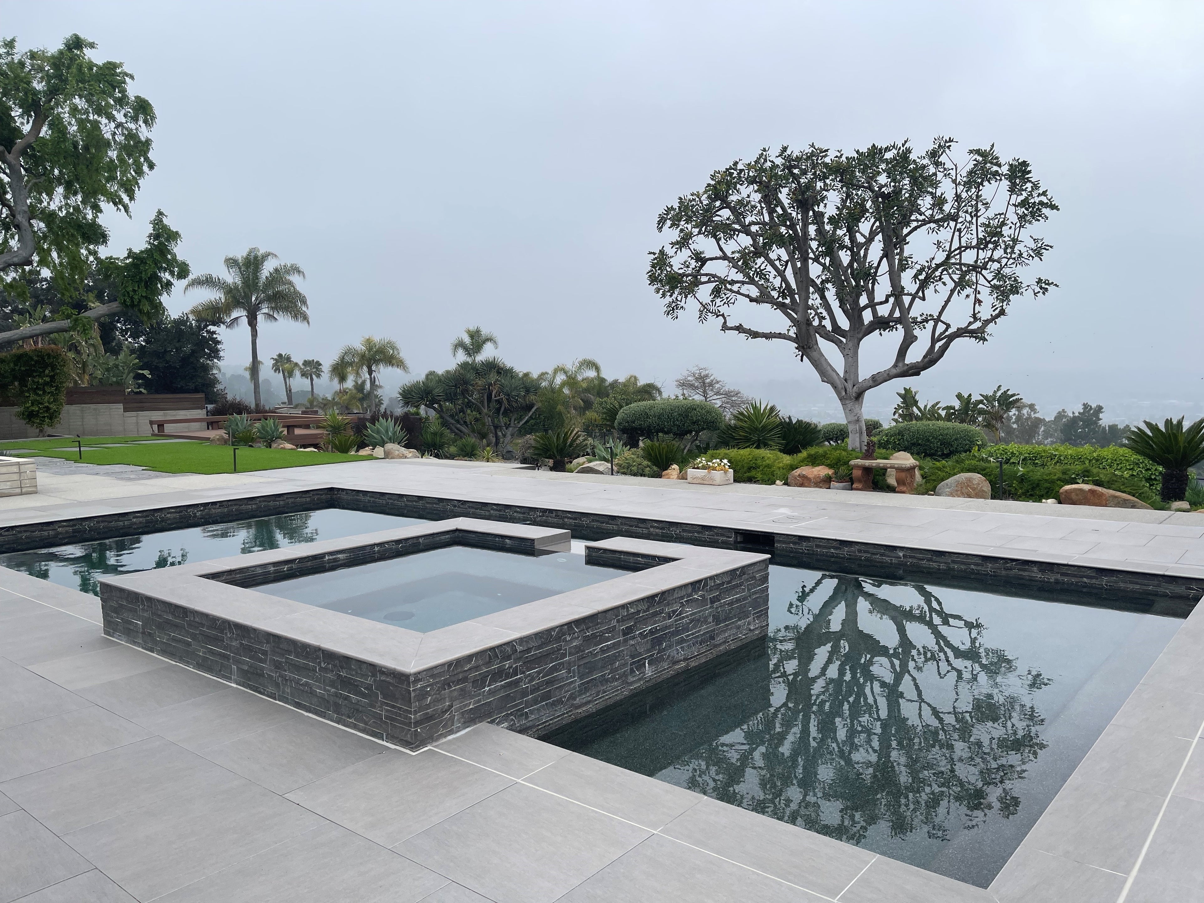 beautiful backyard, small pool, hot tub, spa, foggy, west coast, california